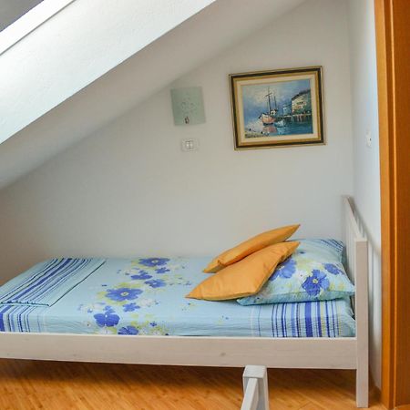 Apartment Sopta Макарска Экстерьер фото