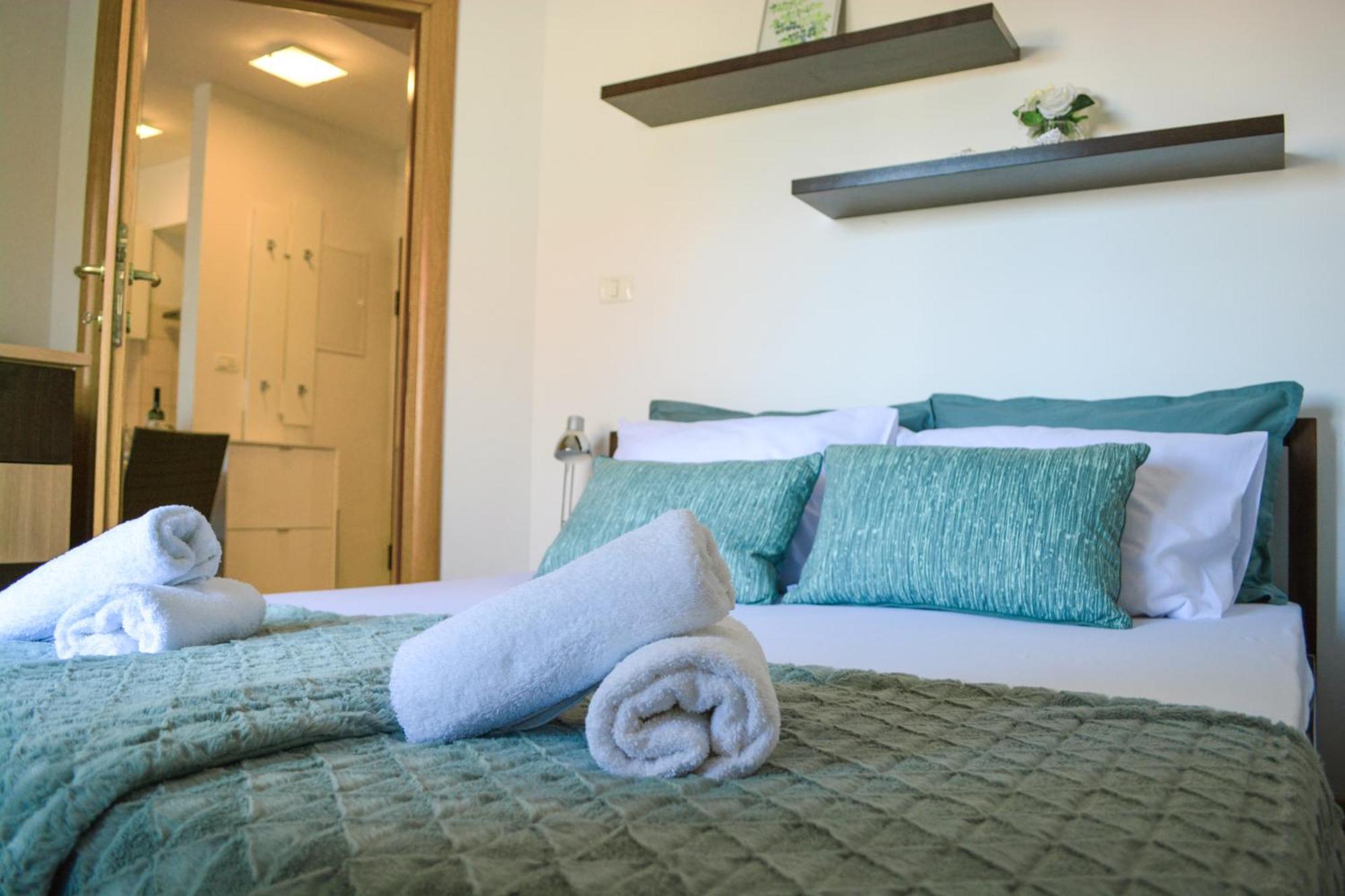 Apartment Sopta Макарска Экстерьер фото