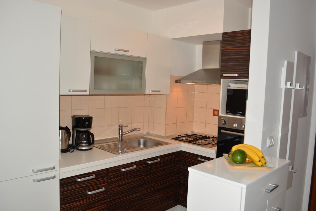 Apartment Sopta Макарска Экстерьер фото